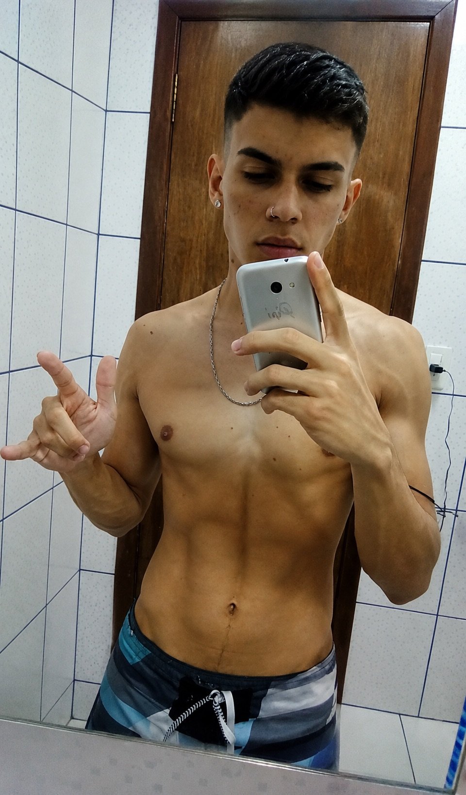 Victor Prado antes da transformação